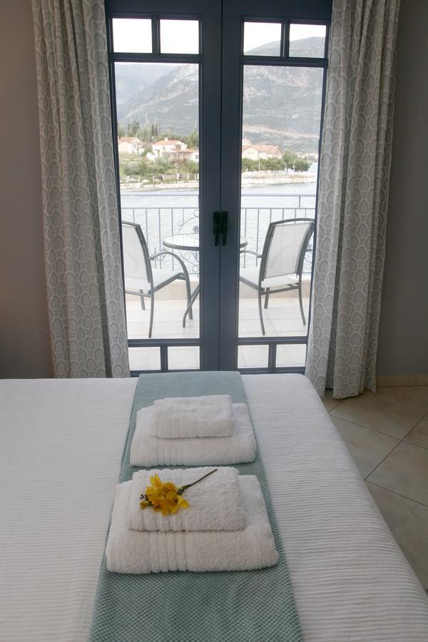 Boutique Hotel Iasmos ตริโซเนีย ภายนอก รูปภาพ