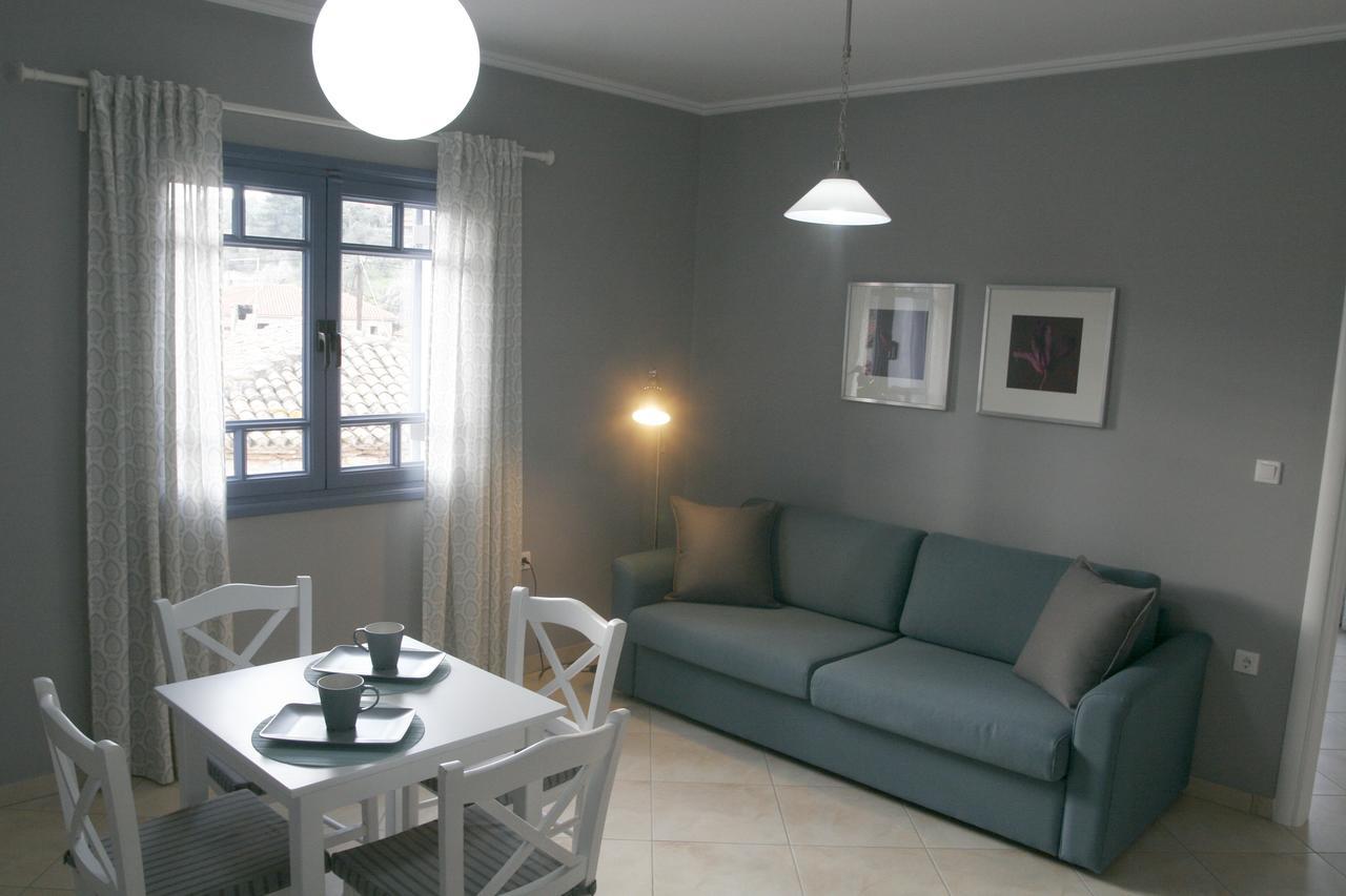 Boutique Hotel Iasmos ตริโซเนีย ภายนอก รูปภาพ